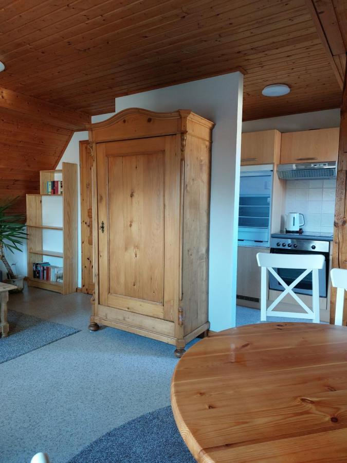 Dachgeschosswohnung Mit Burgblick In Kues Bernkastel-Kues Exterior photo